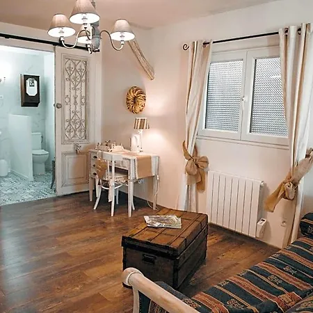 Au Charme D'antan Panzió