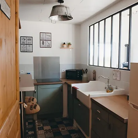 D'hotes Au Charme D'antan 3*