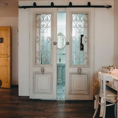 Bed & Breakfast D'hotes Au Charme D'antan Féron